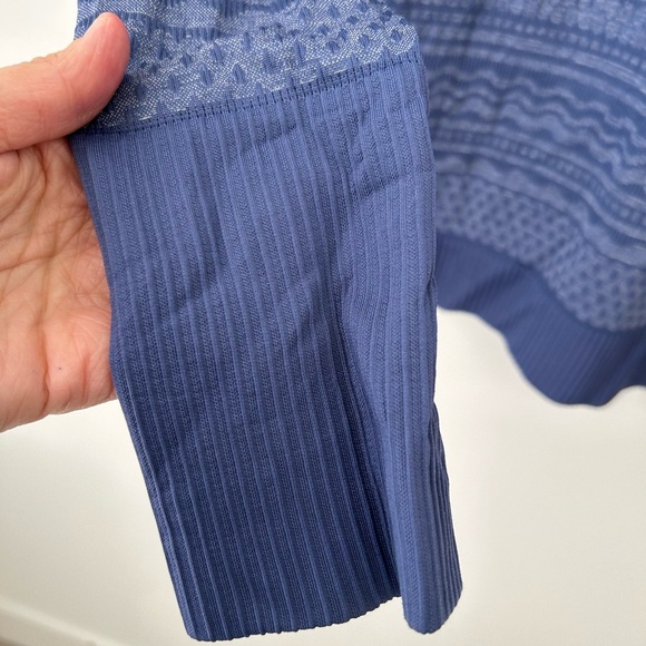 Lululemon Rest Less Hoodie
Gatsby Blue / White - Picture 13 of 14